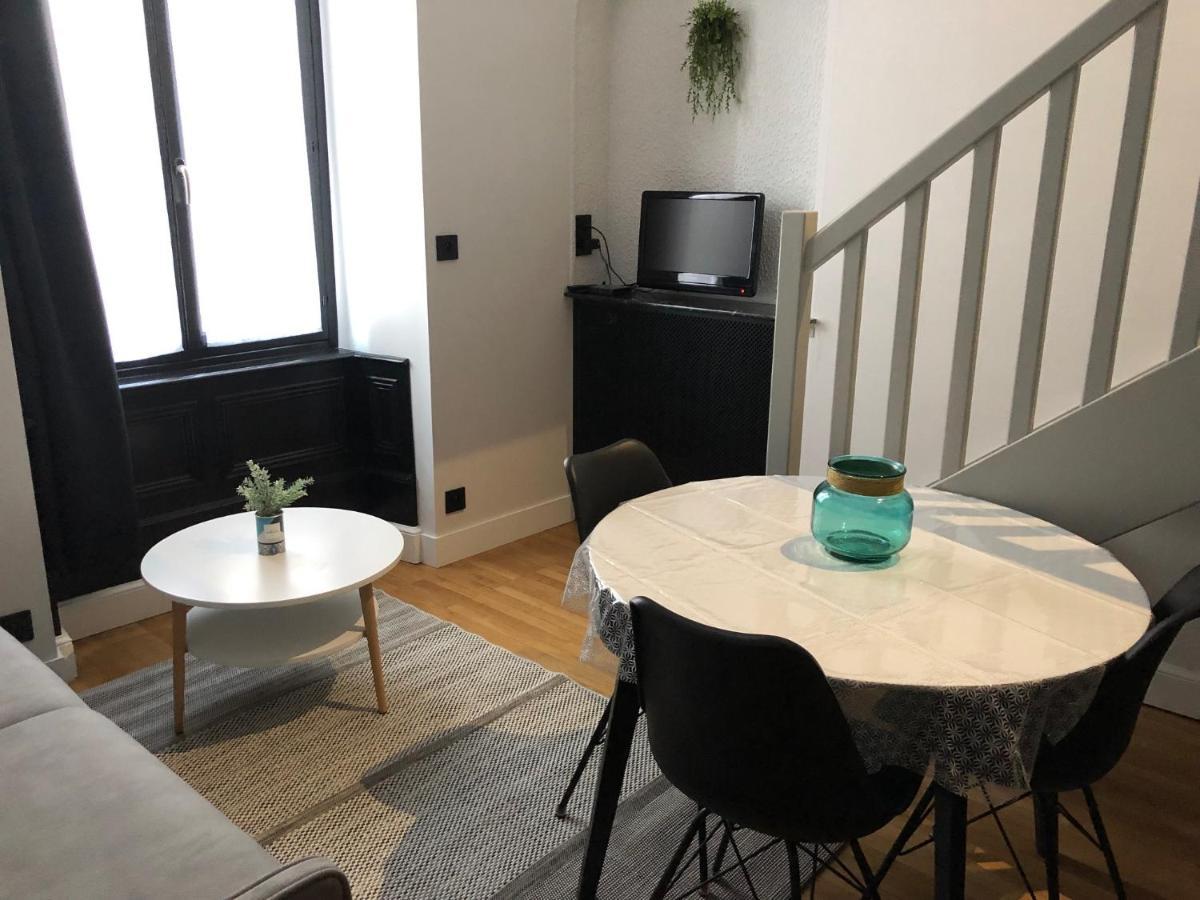 Duplex Cosy Hyper Centre Cholet Exterior foto
